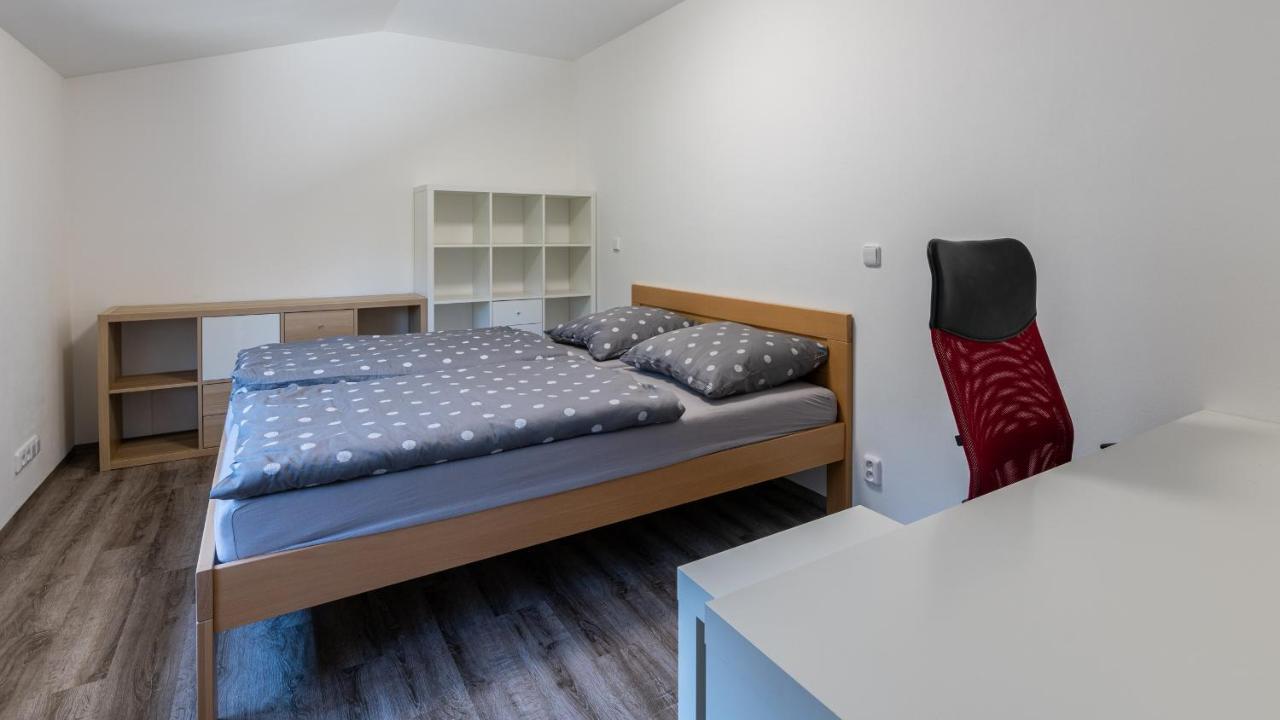Apartman U Krizku Йиглава Экстерьер фото
